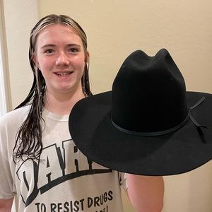 Bailey Western Style Black Cowboy Hat 7 1/2
